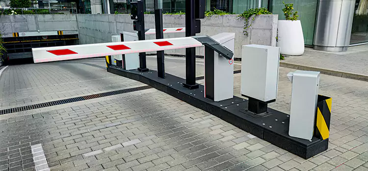 Custom Gate Design & Integration Douglas